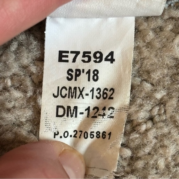 J Crew Turned Cut Off Shorts - size 26 - Picture 7 of 7